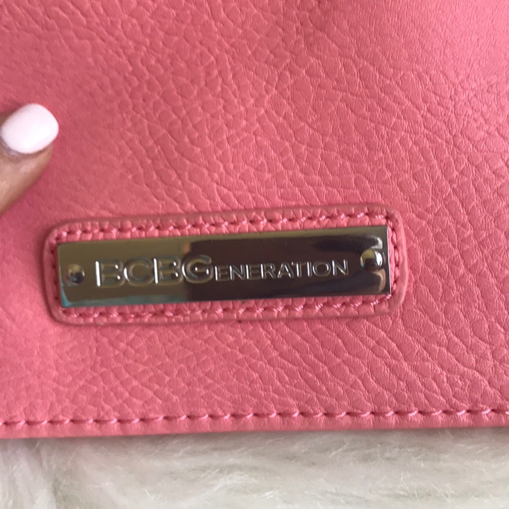 BCBG - Picture 3 of 5